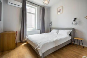 Cute central apartments in villa